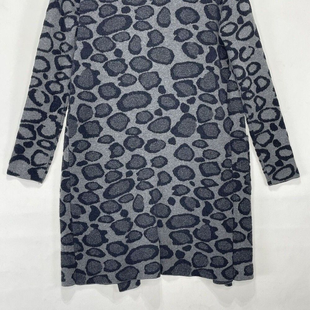 Women’s Cardigan Open Front Size M Gray Leopard Print Knit Pocked Sweet Romeo - Picture 12 of 16